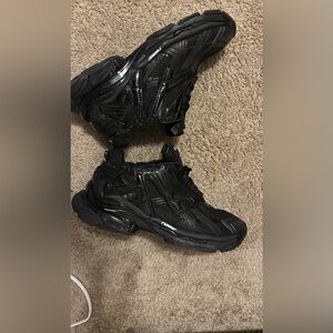 balenciaga runners